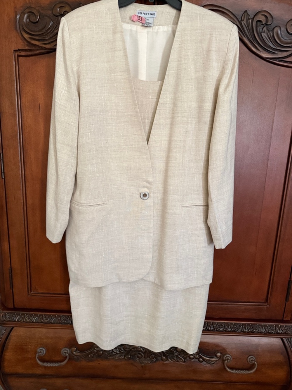 Women’s Linen Dress Suit
